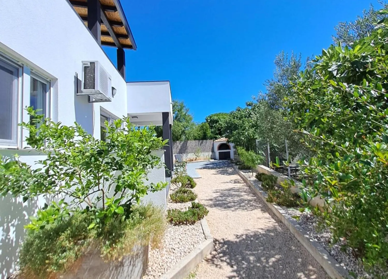 Holiday House Meri Pakostane 0*,  Croatia